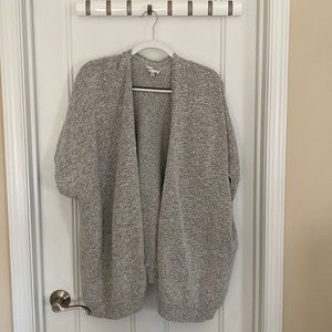 Community Ionic Cape